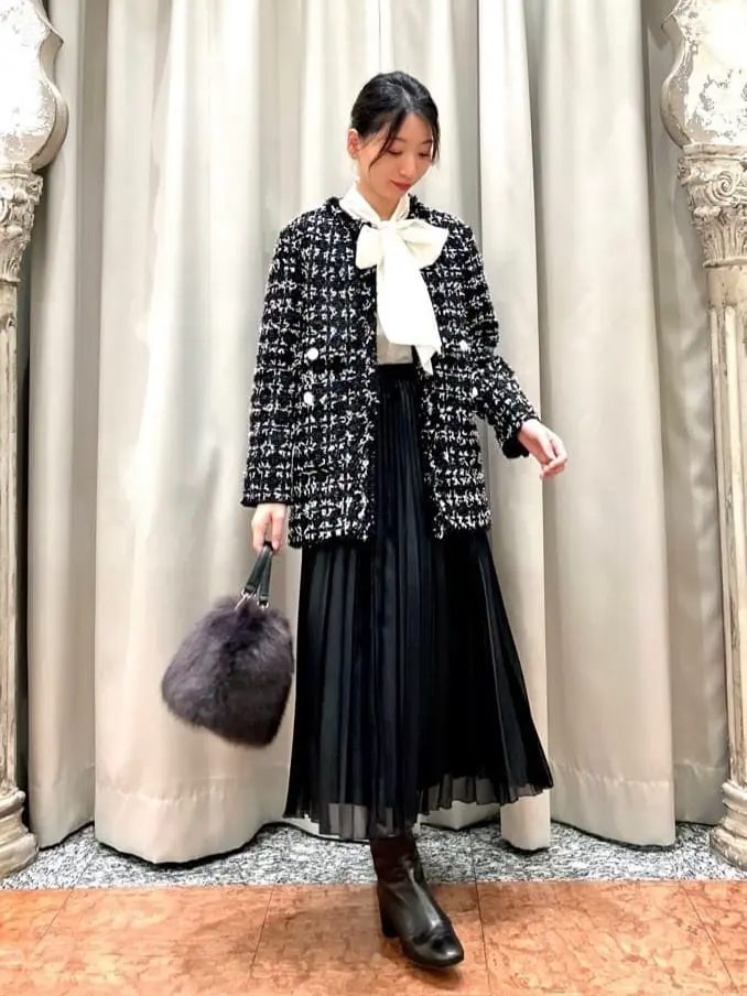 GRACE CONTINENTAL The Banquet eri コーディネート画像