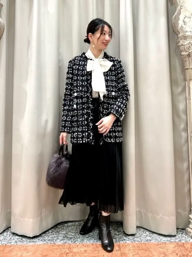 GRACE CONTINENTAL The Banquet eri コーディネート画像