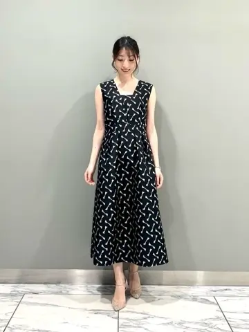 GRACE CONTINENTAL The Banquet eri コーディネート画像