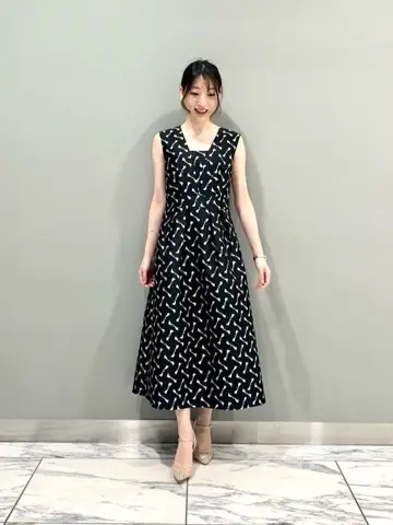 GRACE CONTINENTAL The Banquet eri コーディネート画像