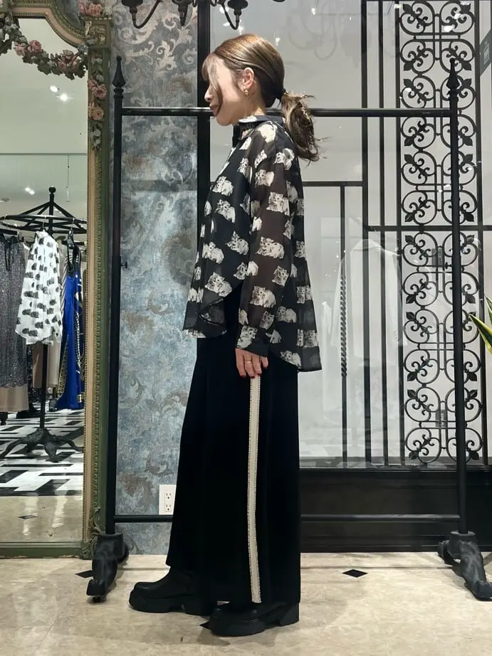 GRACE CONTINENTAL The Banquet 泉　智子 コーディネート画像