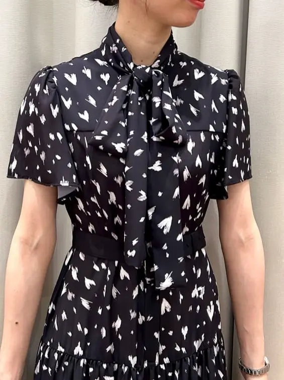 GRACE CONTINENTAL The Banquet eri コーディネート画像