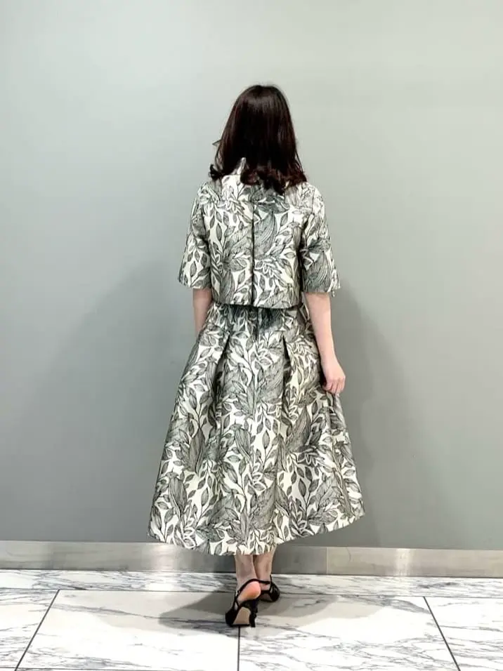 GRACE CONTINENTAL The Banquet eri コーディネート画像