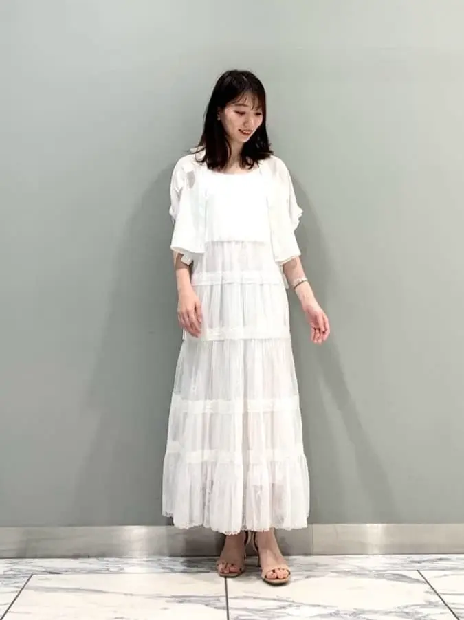 GRACE CONTINENTAL The Banquet eri コーディネート画像