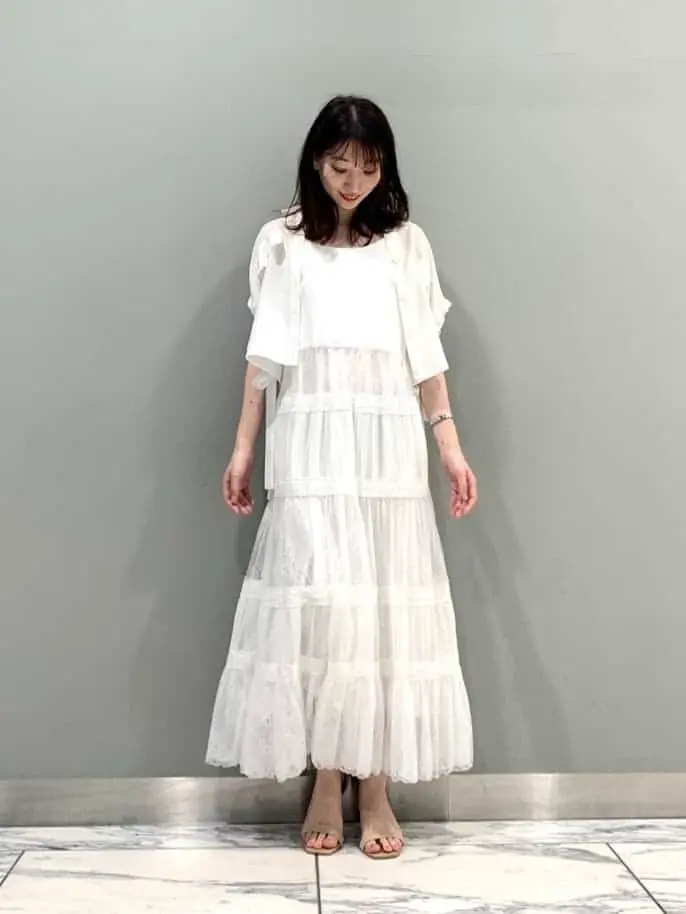 GRACE CONTINENTAL The Banquet eri コーディネート画像