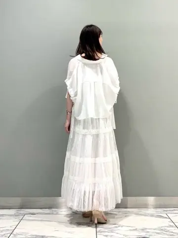 GRACE CONTINENTAL The Banquet eri コーディネート画像