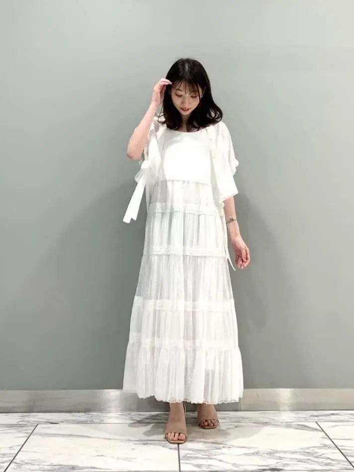 GRACE CONTINENTAL The Banquet eri コーディネート画像