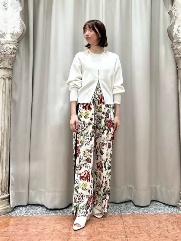 GRACE CONTINENTAL The Banquet eri コーディネート画像