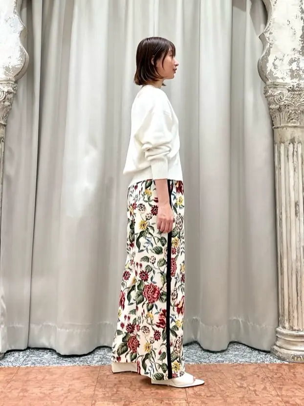 GRACE CONTINENTAL The Banquet eri コーディネート画像