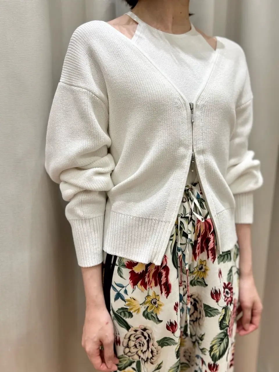 GRACE CONTINENTAL The Banquet eri コーディネート画像