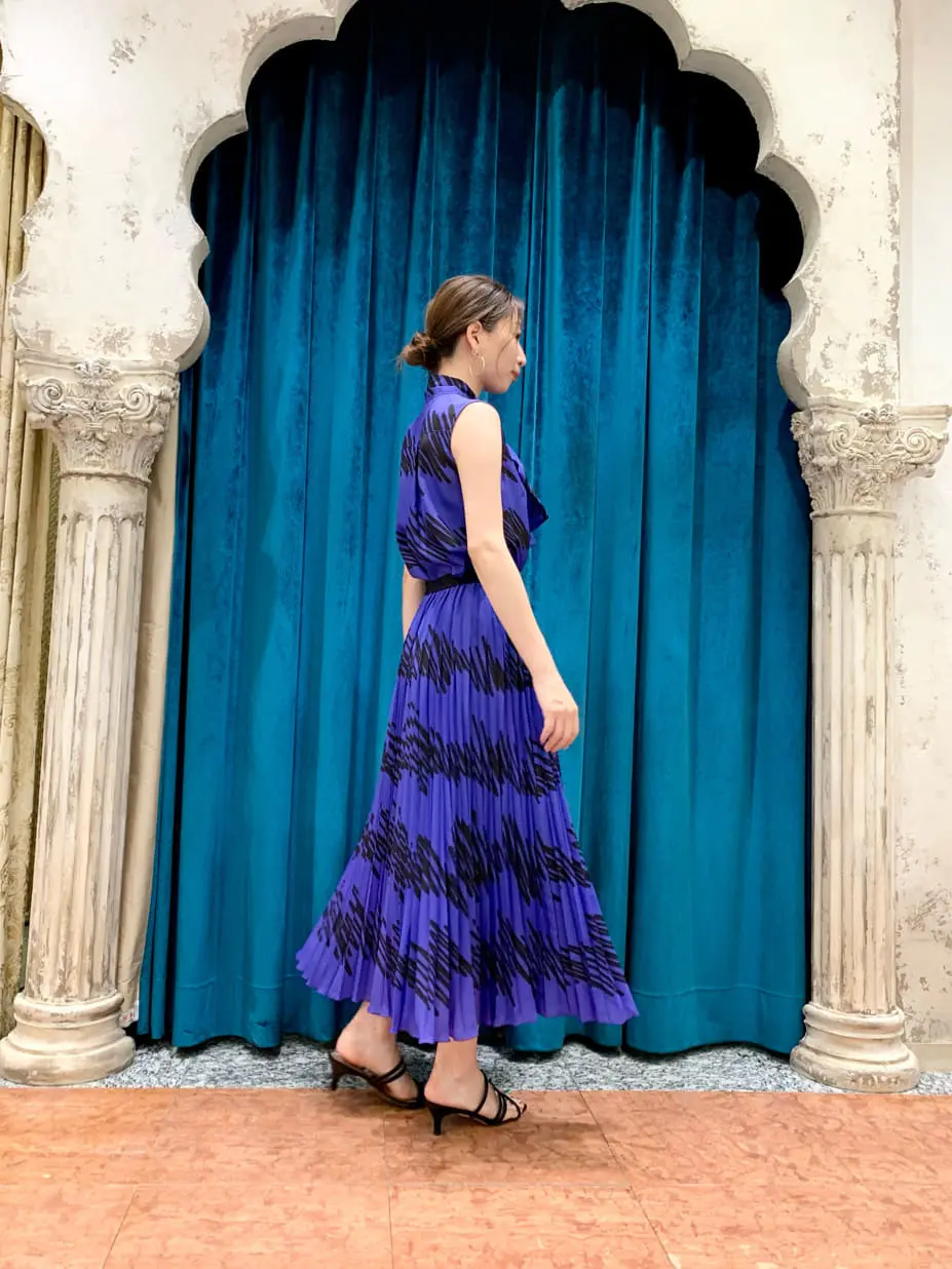 GRACE CONTINENTAL The Banquet eri コーディネート画像