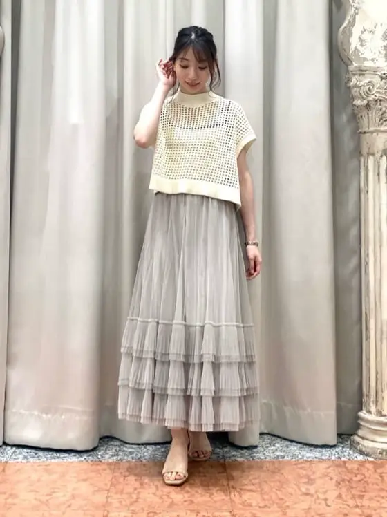 GRACE CONTINENTAL The Banquet eri コーディネート画像