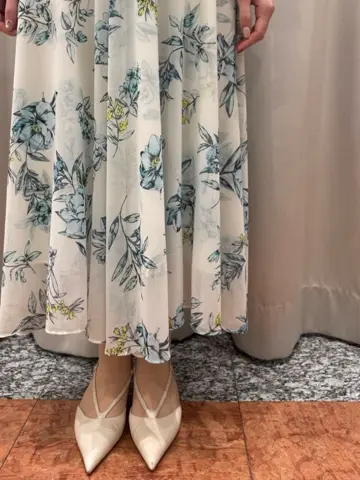 GRACE CONTINENTAL The Banquet 関谷　真琴 コーディネート画像