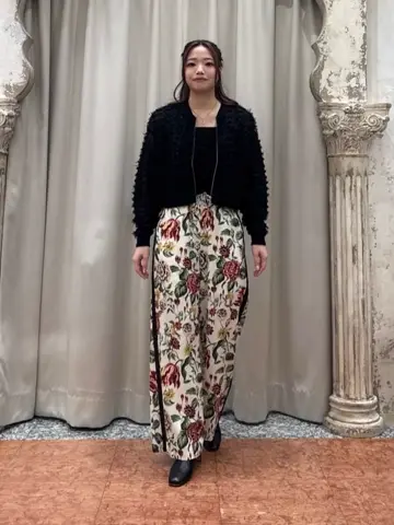 GRACE CONTINENTAL The Banquet 関谷　真琴 コーディネート画像