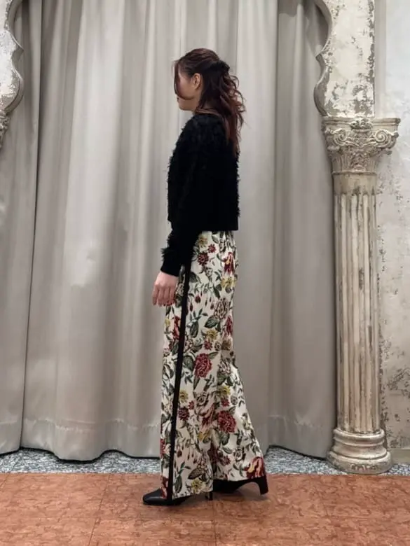 GRACE CONTINENTAL The Banquet 関谷　真琴 コーディネート画像