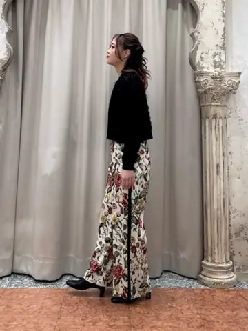 GRACE CONTINENTAL The Banquet 関谷　真琴 コーディネート画像