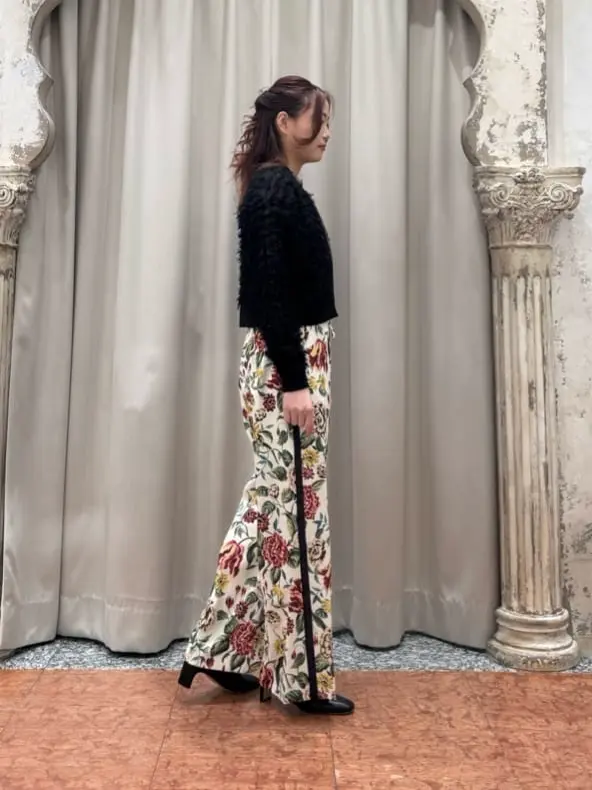 GRACE CONTINENTAL The Banquet 関谷　真琴 コーディネート画像