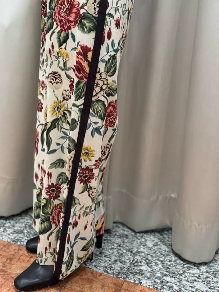 GRACE CONTINENTAL The Banquet 関谷　真琴 コーディネート画像