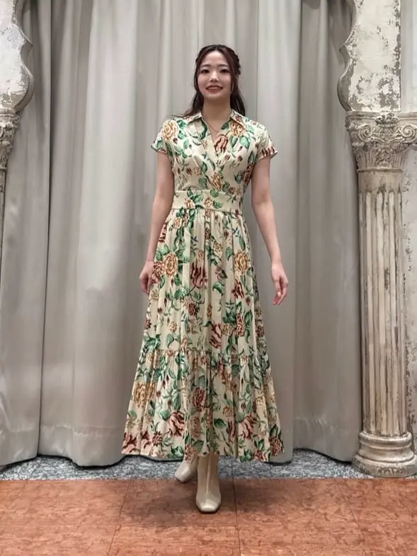  関谷　真琴 コーディネート画像