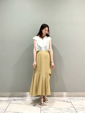 GRACE CONTINENTAL The Banquet eri コーディネート画像