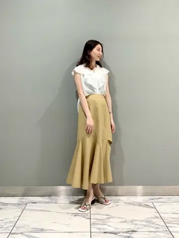 GRACE CONTINENTAL The Banquet eri コーディネート画像