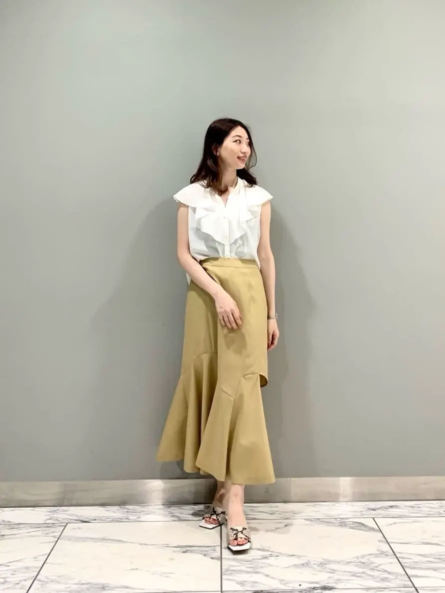 GRACE CONTINENTAL The Banquet eri コーディネート画像