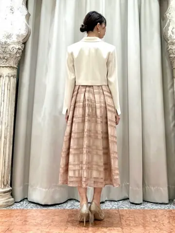 GRACE CONTINENTAL The Banquet eri コーディネート画像