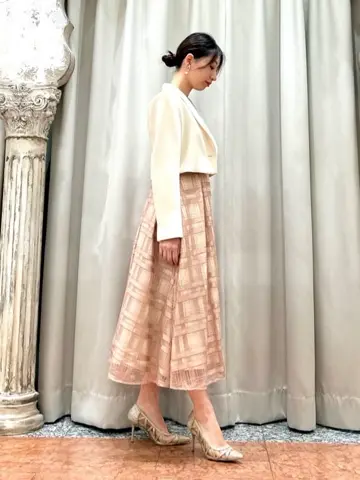 GRACE CONTINENTAL The Banquet eri コーディネート画像