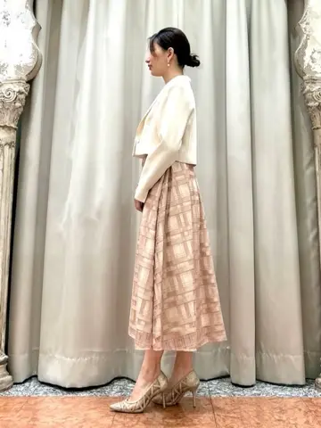 GRACE CONTINENTAL The Banquet eri コーディネート画像