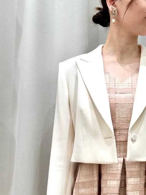 GRACE CONTINENTAL The Banquet eri コーディネート画像