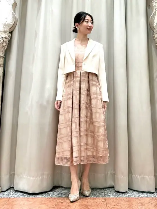 GRACE CONTINENTAL The Banquet eri コーディネート画像