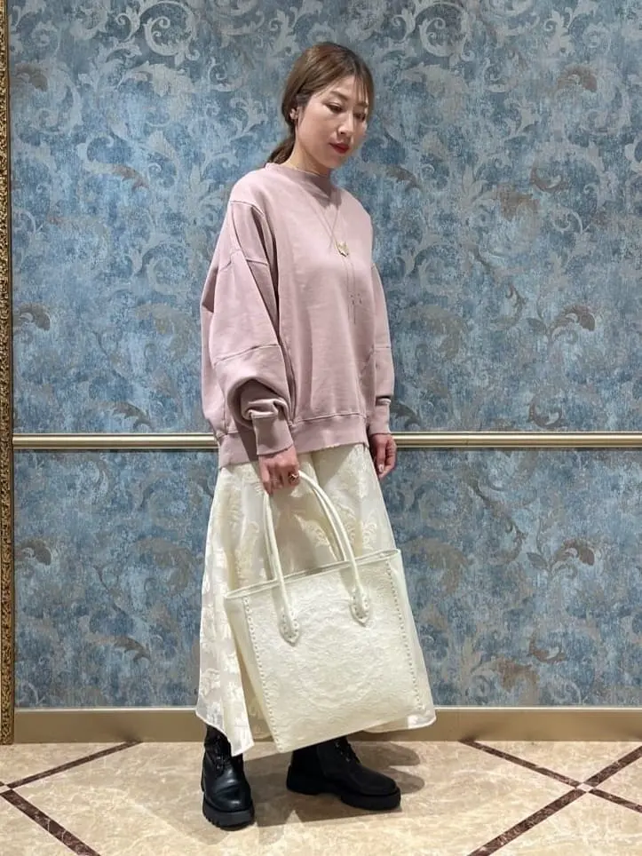 GRACE CONTINENTAL The Banquet 泉　智子 コーディネート画像