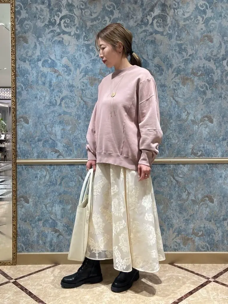 GRACE CONTINENTAL The Banquet 泉　智子 コーディネート画像