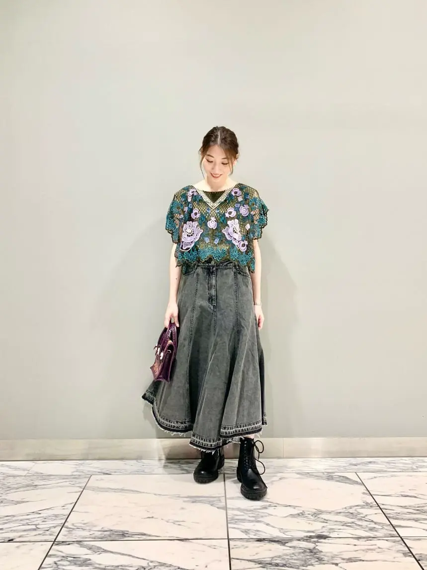 GRACE CONTINENTAL The Banquet eri コーディネート画像