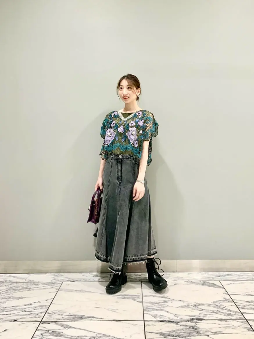 GRACE CONTINENTAL The Banquet eri コーディネート画像