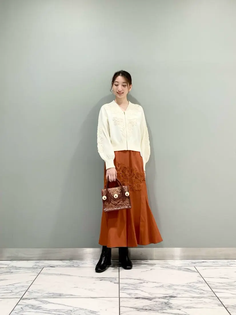 GRACE CONTINENTAL The Banquet eri コーディネート画像