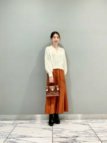 GRACE CONTINENTAL The Banquet eri コーディネート画像