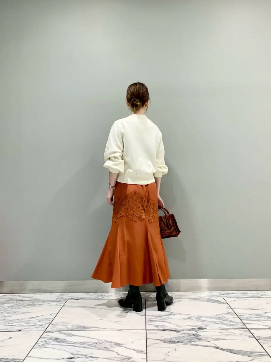 GRACE CONTINENTAL The Banquet eri コーディネート画像