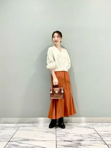 GRACE CONTINENTAL The Banquet eri コーディネート画像