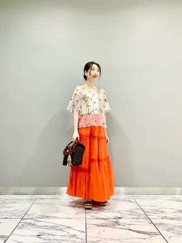 GRACE CONTINENTAL The Banquet eri コーディネート画像