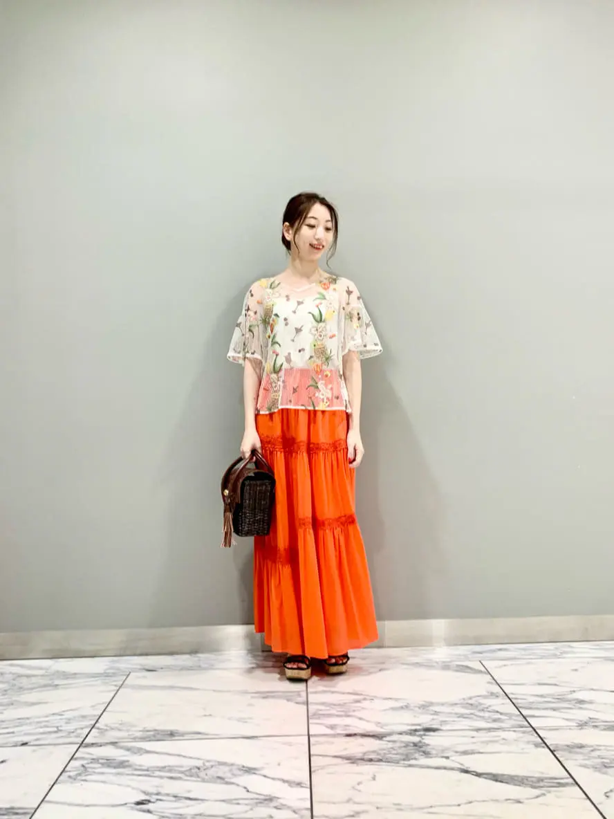 GRACE CONTINENTAL The Banquet eri コーディネート画像