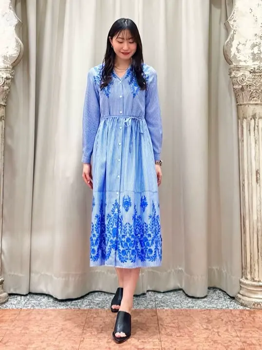 GRACE CONTINENTAL The Banquet 遠藤　みずき コーディネート画像