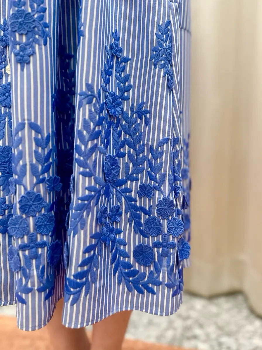 GRACE CONTINENTAL The Banquet 遠藤　みずき コーディネート画像