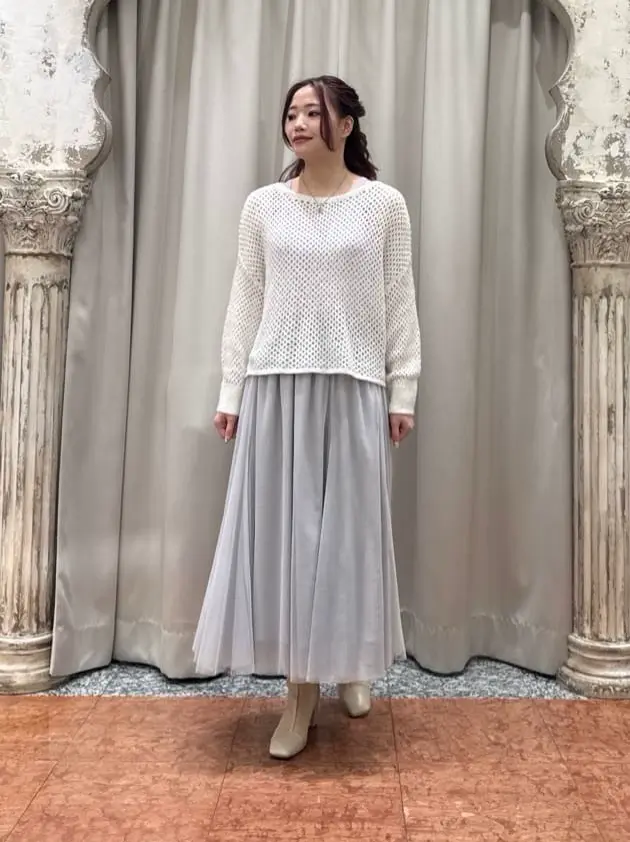  関谷　真琴 コーディネート画像