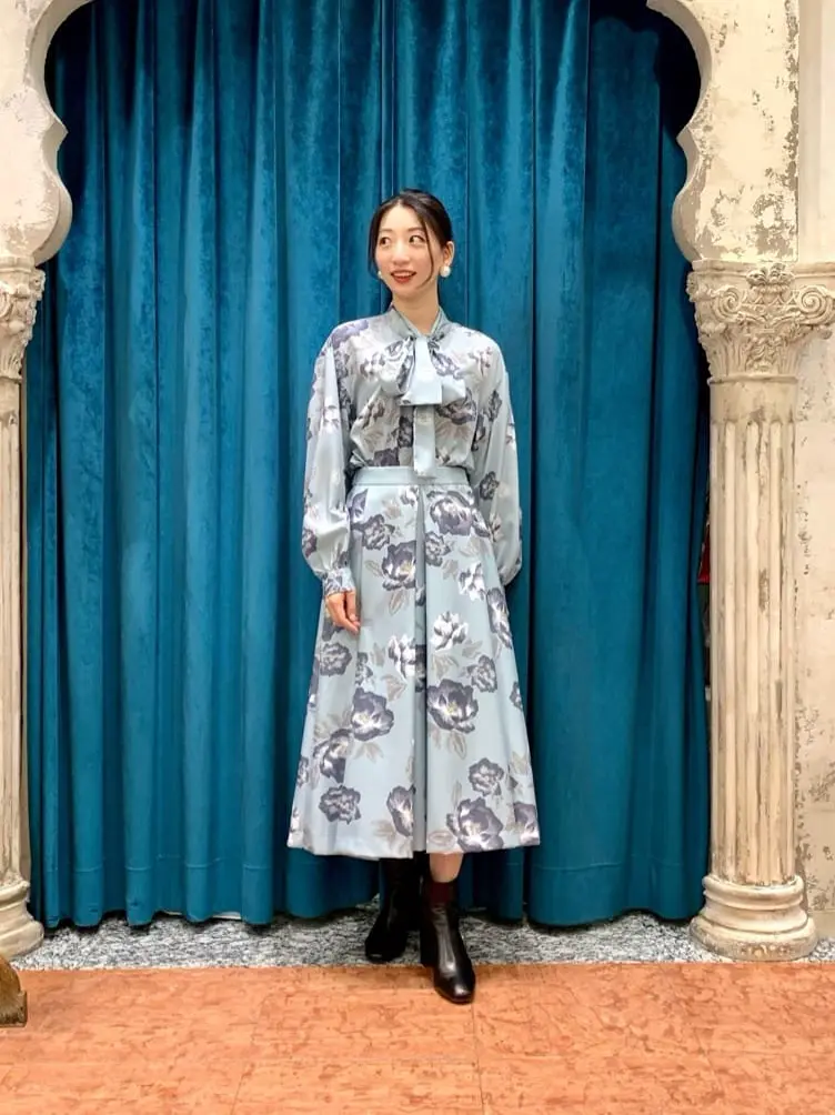 GRACE CONTINENTAL The Banquet eri コーディネート画像