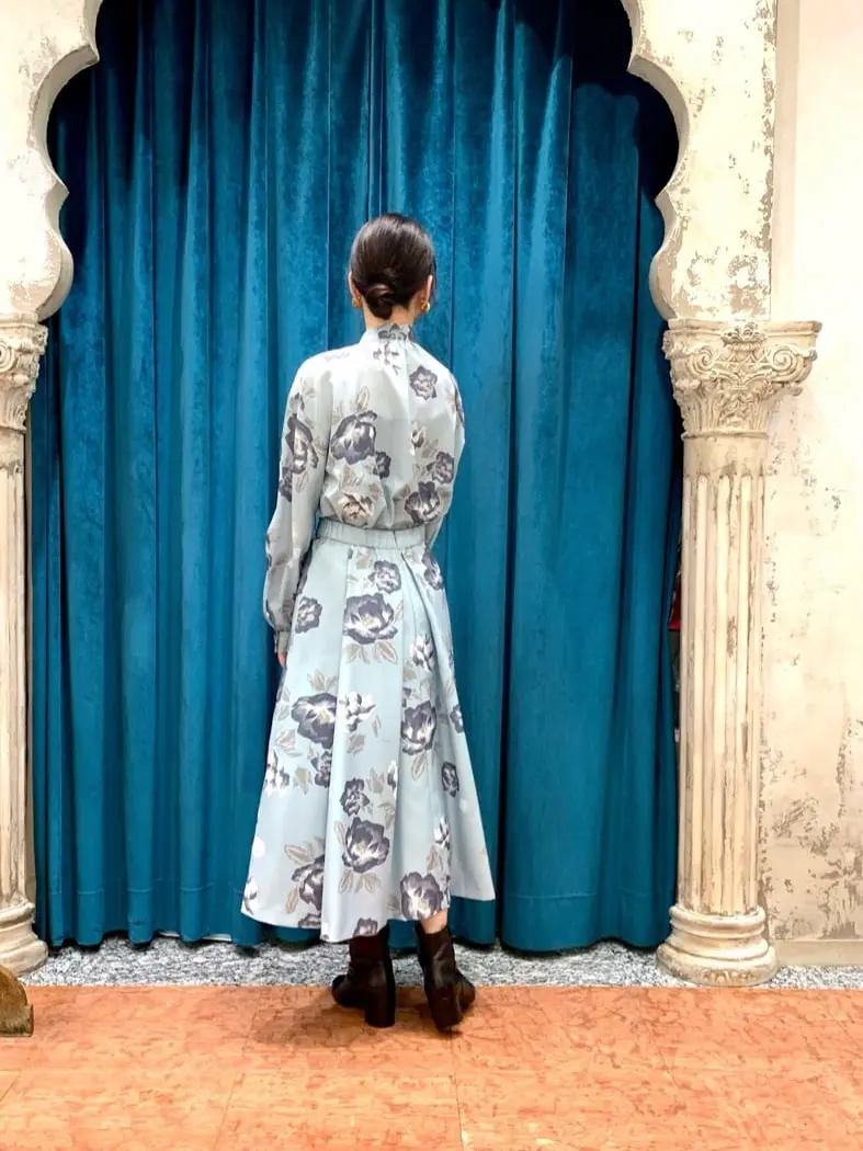 GRACE CONTINENTAL The Banquet eri コーディネート画像