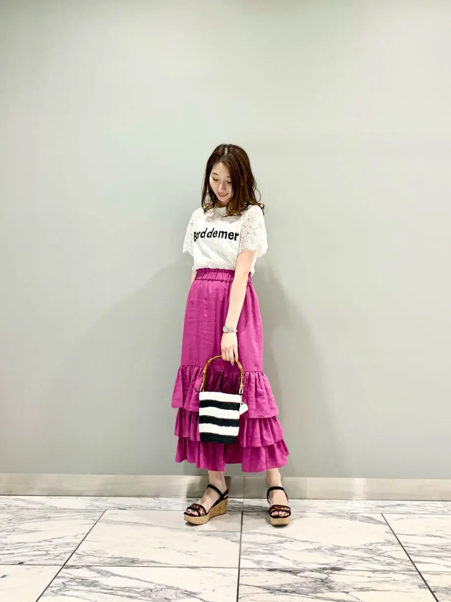 GRACE CONTINENTAL The Banquet eri コーディネート画像