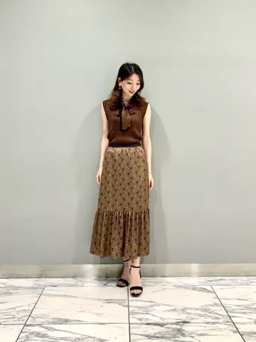 GRACE CONTINENTAL The Banquet eri コーディネート画像