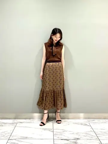 GRACE CONTINENTAL The Banquet eri コーディネート画像