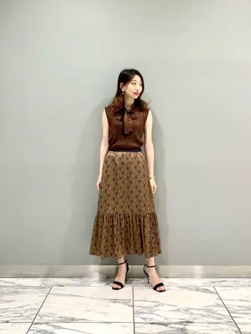 GRACE CONTINENTAL The Banquet eri コーディネート画像